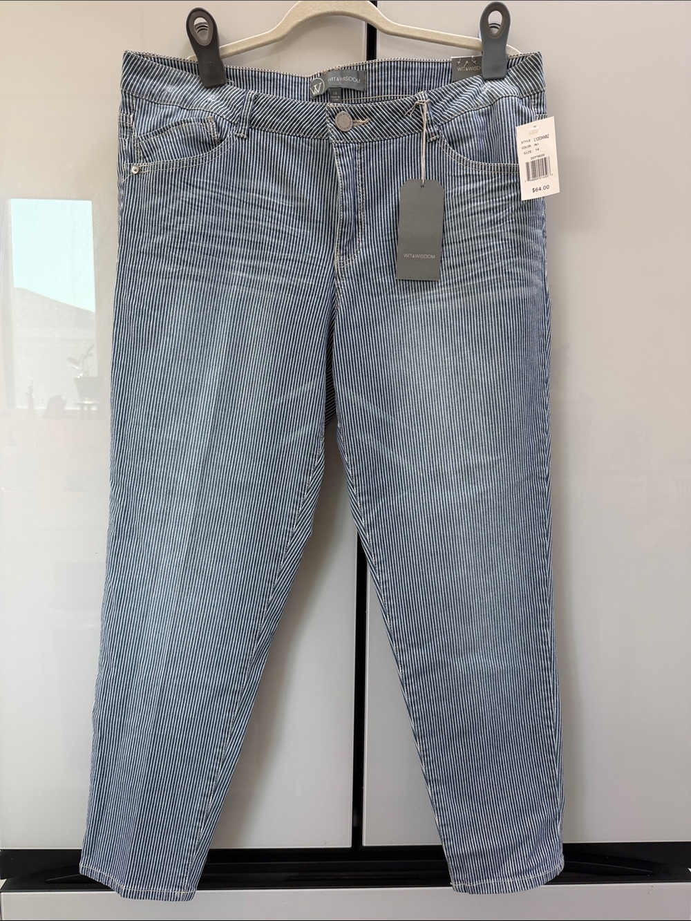 Wit & Wisdom Blue & White Pinstripe Cropped Ankle Jeans